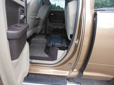 2012 RAM 1500 Crew Cab, $6900. Photo 7