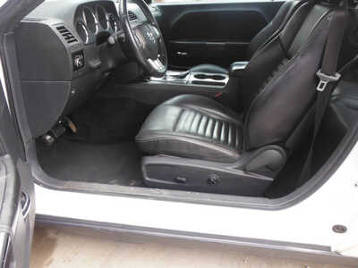 2013 Dodge Challenger, $10900. Photo 9