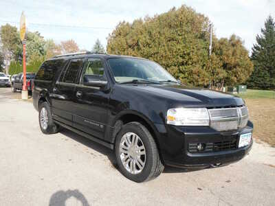 2010 Lincoln Navigator L, $2800. Photo 2