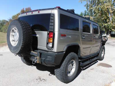 2004 Hummer H2, $3995. Photo 12