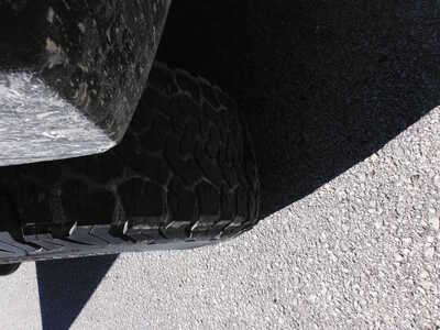 2004 Hummer H2, $3995. Photo 9