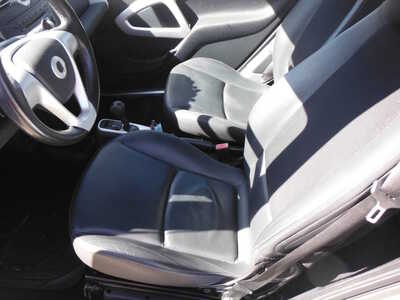 2009 Smart ForTwo, $3995. Photo 7