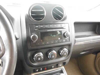 2012 Jeep Patriot, $3195. Photo 11