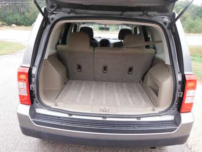 2012 Jeep Patriot, $3195. Photo 6