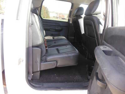2012 Chevrolet 2500 Crew Cab, $9999. Photo 6