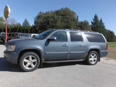 2008 Chevrolet Suburban, $2400. Photo 4