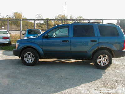 2006 Dodge Durango, $3895. Photo 2