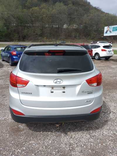 2012 Hyundai Tucson, $9900. Photo 4