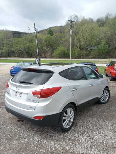 2012 Hyundai Tucson, $9900. Photo 5