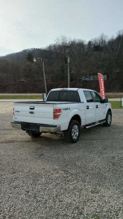 2014 Ford F150 Crew Cab, $8900. Photo 4
