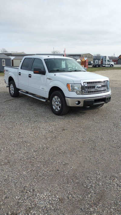 2014 Ford F150 Crew Cab, $8900. Photo 6