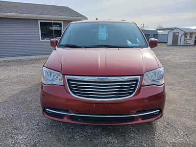 2015 Chrysler Town & Country, $7990. Photo 8