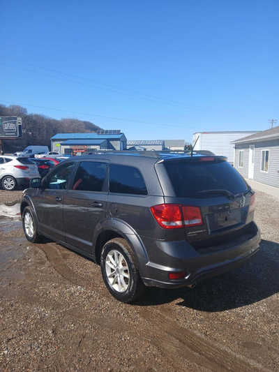 2014 Dodge Journey, $7000. Photo 3