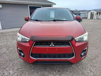2013 Mitsubishi Outlander, $7500. Photo 8