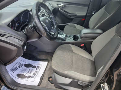2013 Ford Focus, $4500. Photo 9