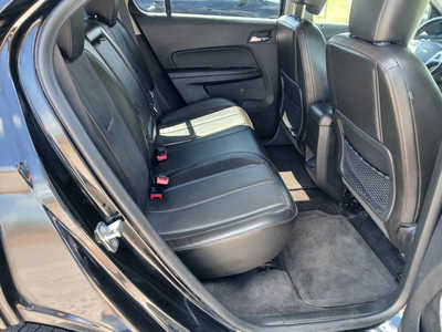 2016 Chevrolet Equinox, $8200. Photo 12