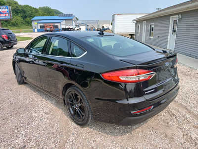 2020 Ford Fusion, $10900. Photo 3
