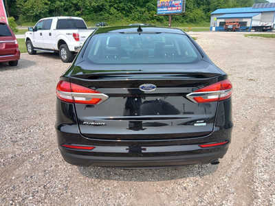 2020 Ford Fusion, $10900. Photo 4
