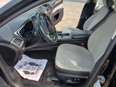 2020 Ford Fusion, $10900. Photo 9