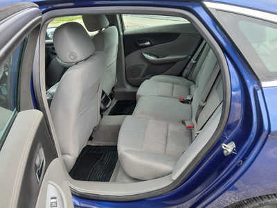 2014 Chevrolet Impala, $7990. Photo 10