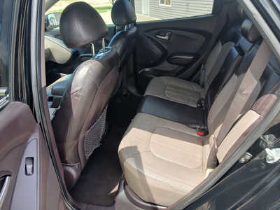 2010 Hyundai Tucson, $6900. Photo 10