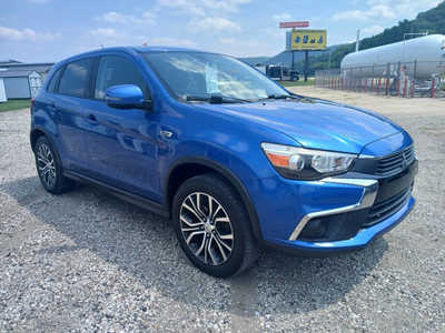 2016 Mitsubishi Outlander, $7500. Photo 7