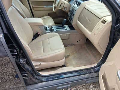 2010 Ford Escape, $1500. Photo 10