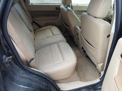 2010 Ford Escape, $1500. Photo 9