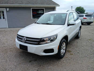 2015 Volkswagen Tiguan, $7900. Photo 1