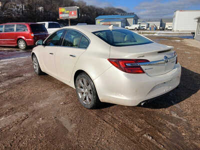 2014 Buick Regal, $4000. Photo 3