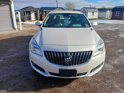 2014 Buick Regal, $4000. Photo 8