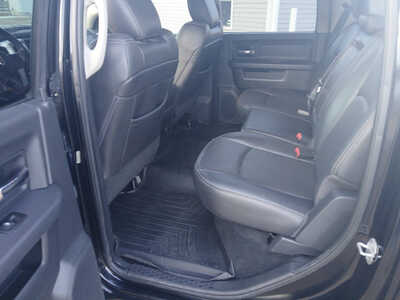 2012 RAM 1500 Crew Cab, $9500. Photo 9