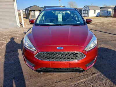 2015 Ford Focus, $5900. Photo 8