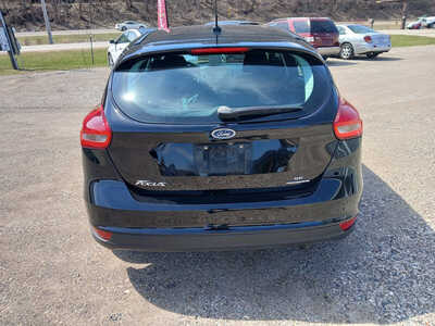 2016 Ford Focus, $6900. Photo 4