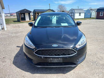 2016 Ford Focus, $6900. Photo 8