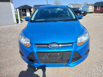 2014 Ford Focus, $6400. Photo 8