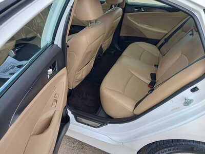 2012 Hyundai Sonata, $6900. Photo 10
