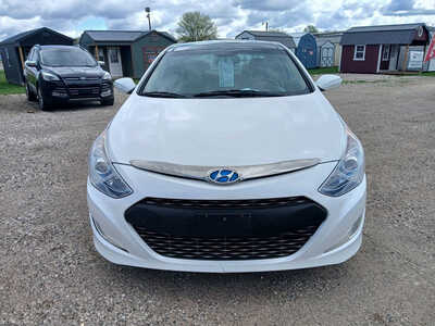 2012 Hyundai Sonata, $6900. Photo 8