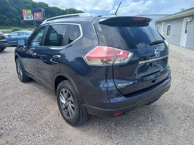2016 Nissan Rogue, $9500. Photo 3