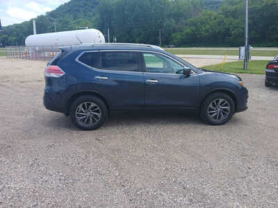 2016 Nissan Rogue, $9500. Photo 6