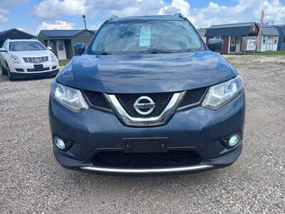 2016 Nissan Rogue, $9500. Photo 8