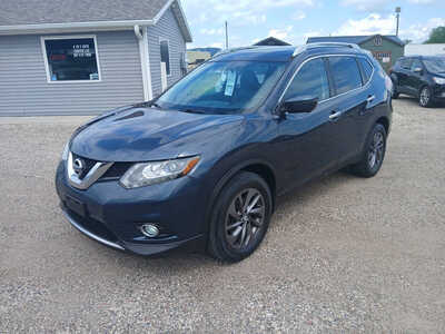 2016 Nissan Rogue, $9500. Photo 1