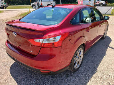 2014 Ford Focus, $4700. Photo 5