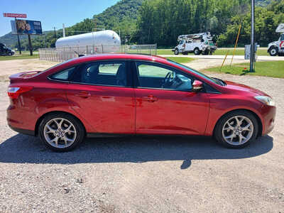 2014 Ford Focus, $4700. Photo 6