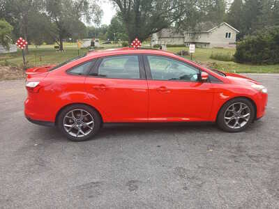 2014 Ford Focus, $5500. Photo 6