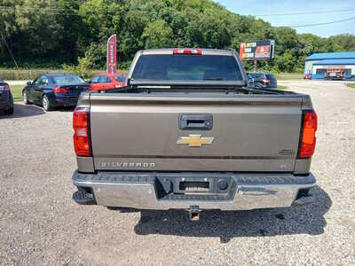 2014 Chevrolet 1500 Crew Cab, $10950. Photo 4