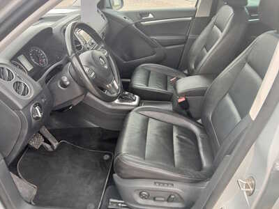 2013 Volkswagen Tiguan, $7800. Photo 9