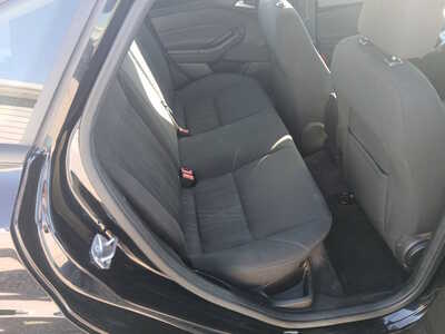 2016 Ford Focus, $5500. Photo 12
