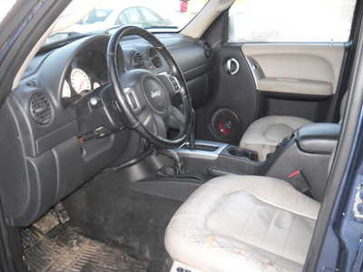 2002 Jeep Liberty, $3995. Photo 10