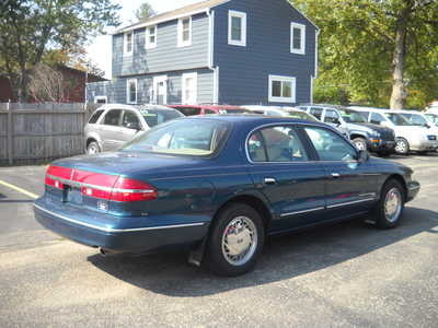 1997 Lincoln Continental, $3900. Photo 5